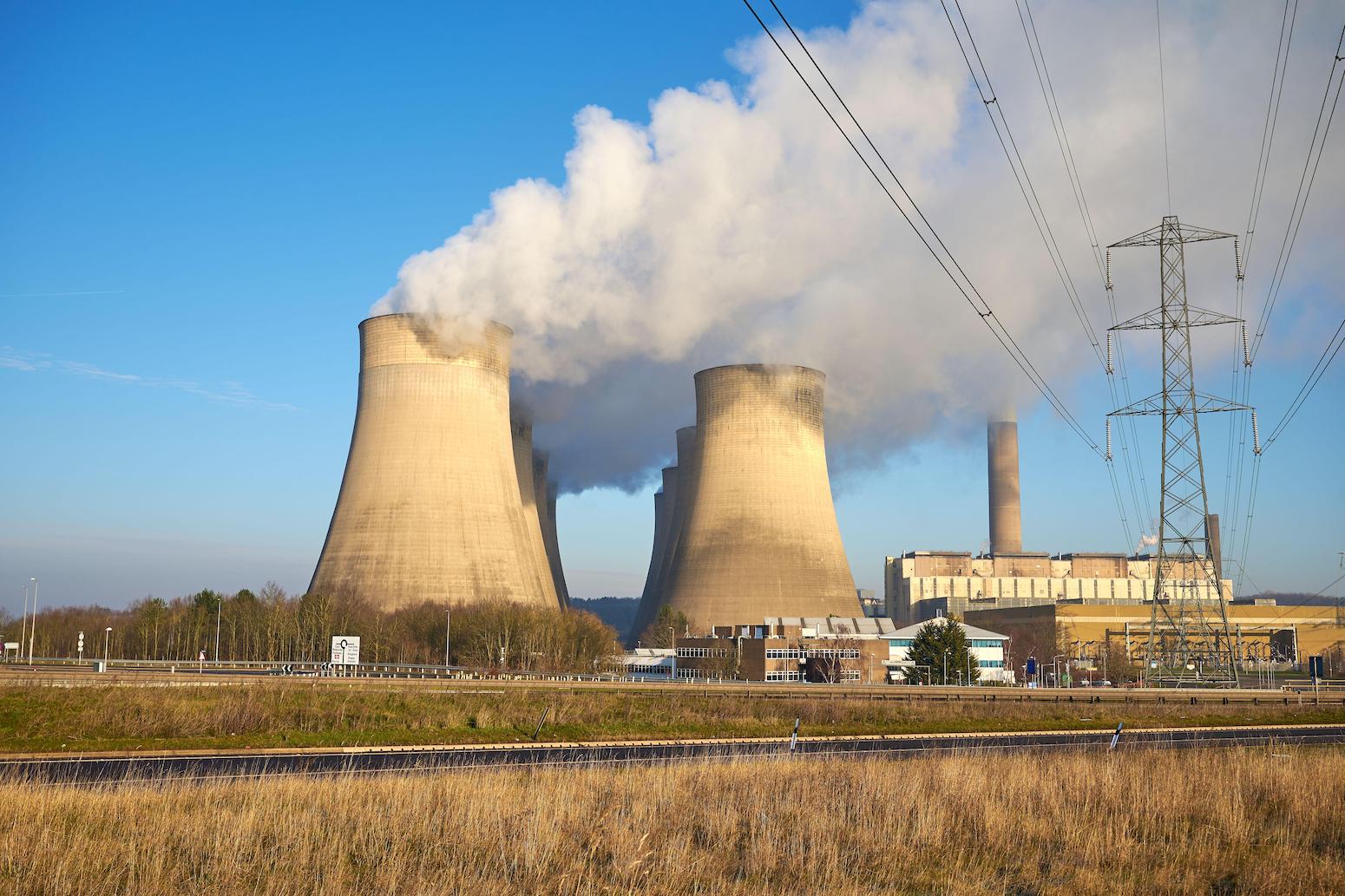 Evaluation: Fossil fuels fall to record-low 2.4% of British electrical energy